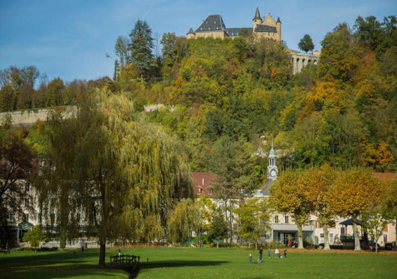 Appartement Chateau Uriage-Chamrousse Saint-Martin-d'Uriage Ngoại thất bức ảnh